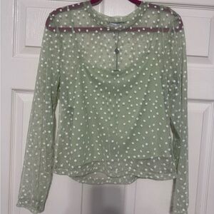 NWT Gianni Bini Green Daisy Top